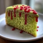 22 Secret Ingredient Grinch Christmas Cake Recipe for Pure Joy 4 grinch christmas cake recipe