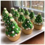 christmas tree cupcake cake