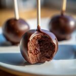 5-ingredient chocolate cake pops